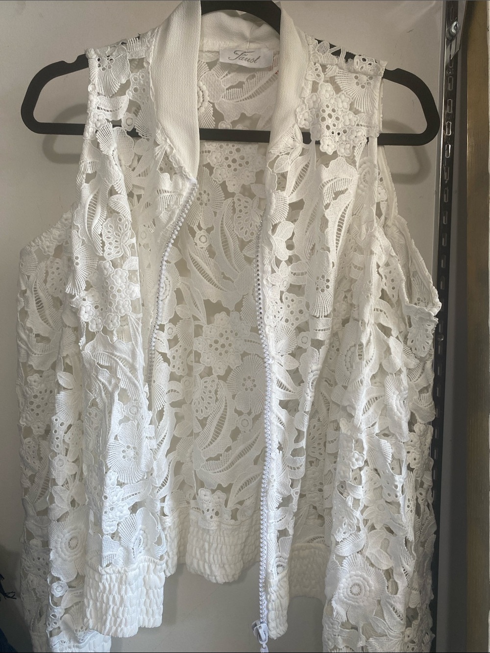 White Floral Lace Sleeveless Zip Front Vest